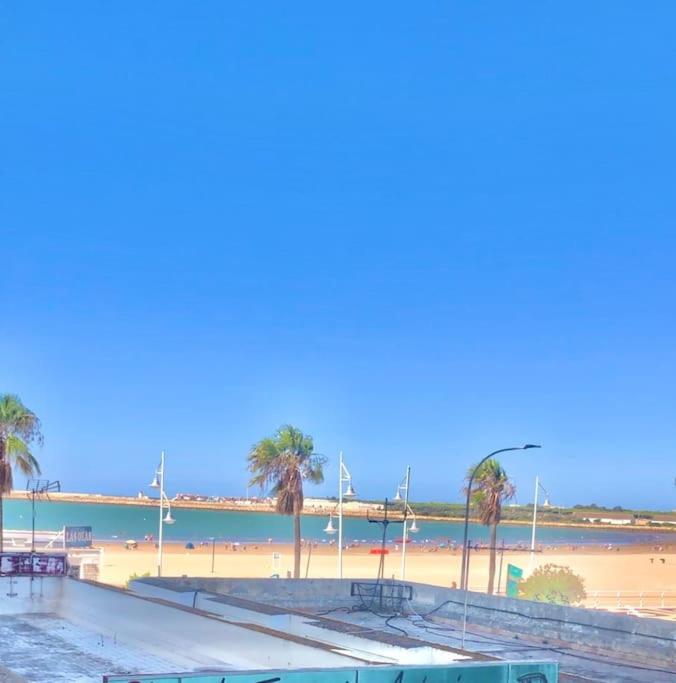 Primera Linea Playa Valdelagrana Vistas Al Mar El Puerto de Santa María Exterior foto